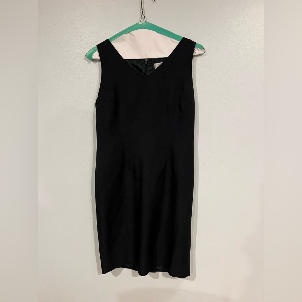 Navy Kasper Sleeveless V Neck Dress